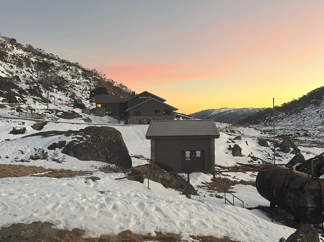 皮尔吉恩特滑雪山林小屋主图