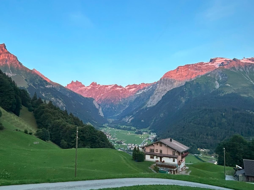 Villa Hundert Boutique Mountainscape主图