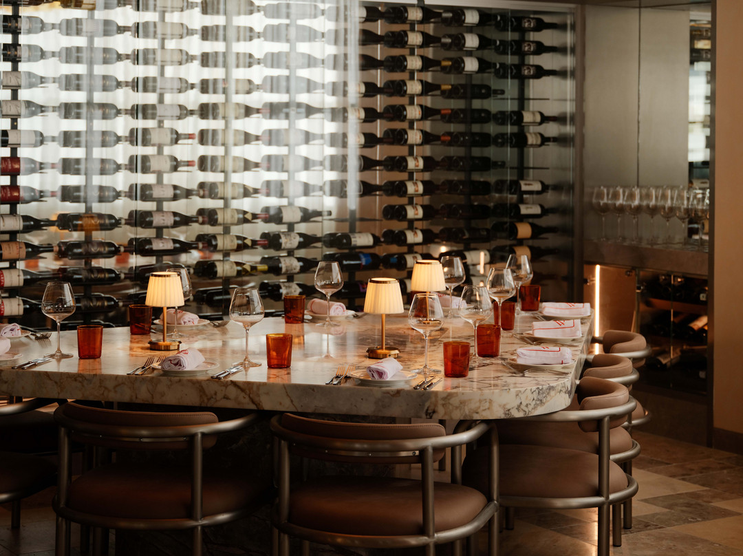 Bar Ricci
