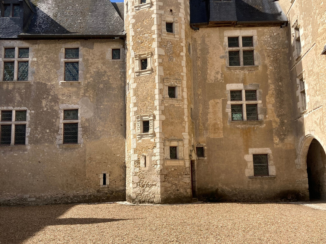Chateau de Fougeres-sur-Bievre-Fougeres-sur-Bievre必去景点