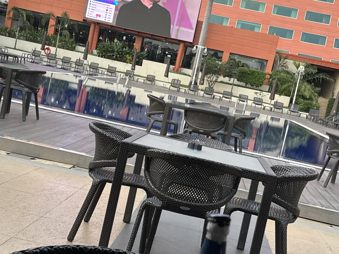 阿布贾大陆酒店主图
