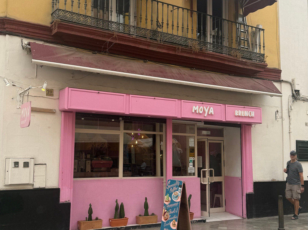 Moya Brunch