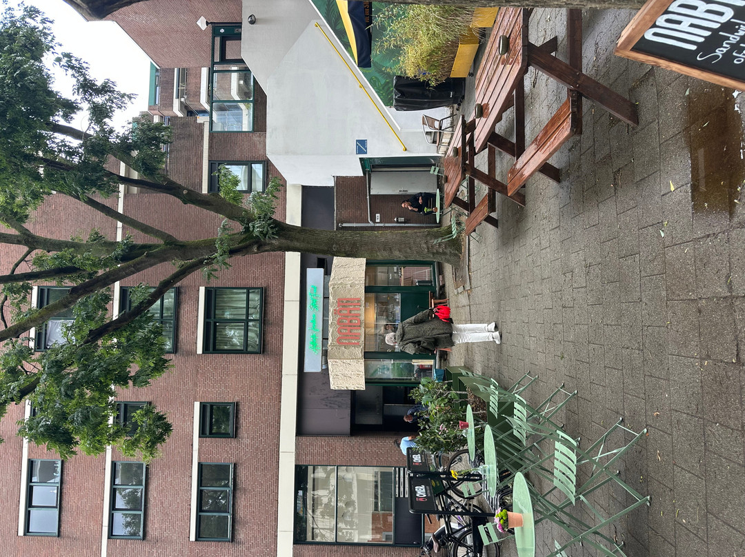 Nabäti Eatery