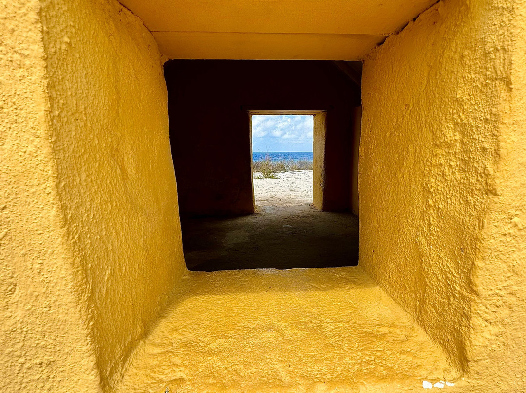 Red Slave Huts-Kralendijk必去景点