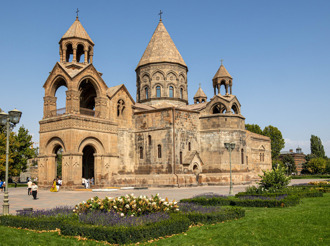Armenian Apostolic Holy Church Mother See Holy Etchmiadzin-Vagharshapat必去景点