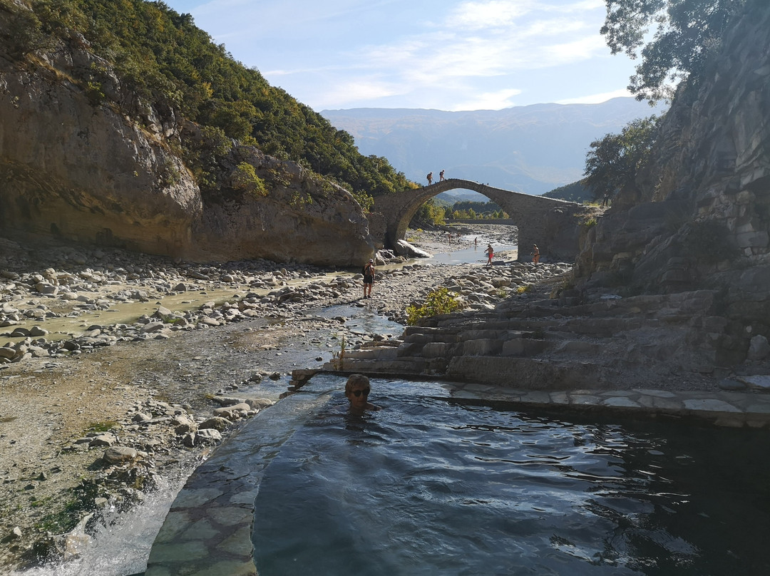 Benja Thermal Baths-Permet必去景点