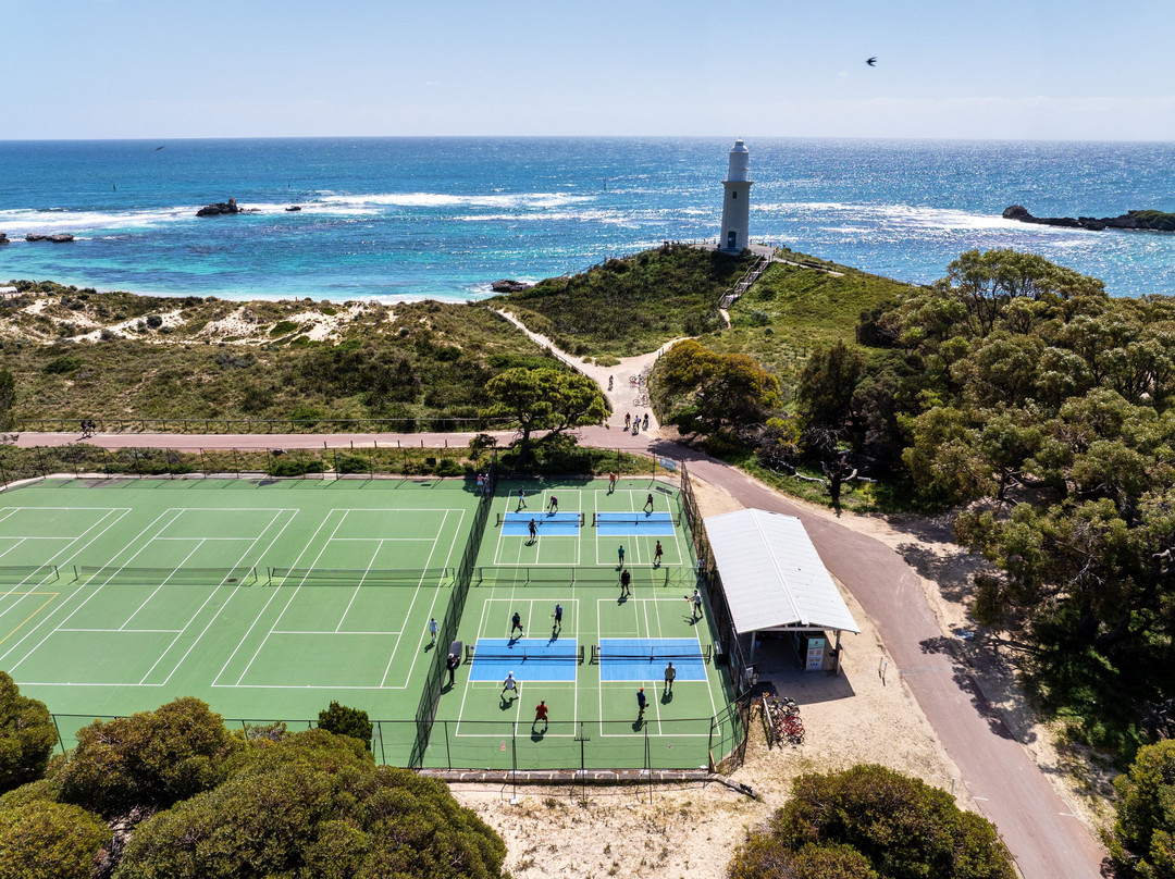 Rotto Rackets Sports-罗特尼斯岛必去景点