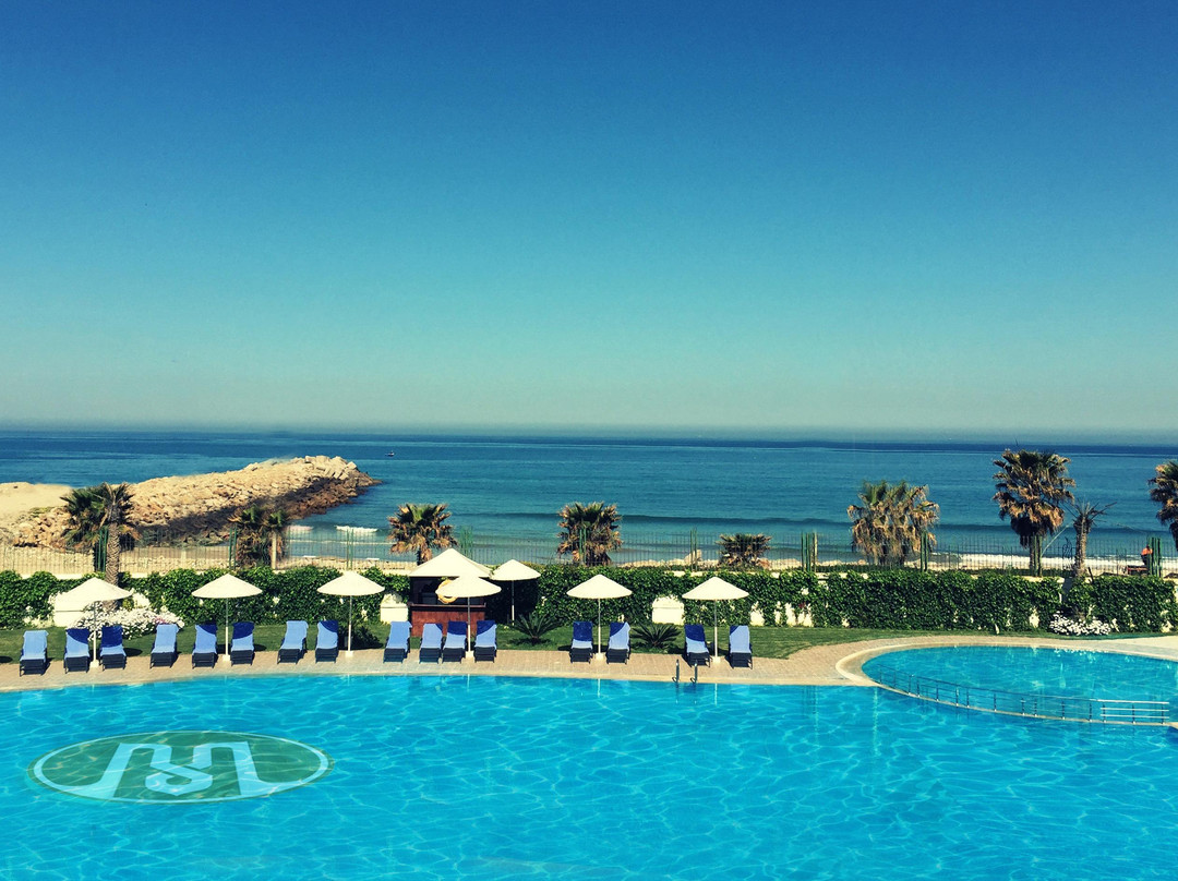 里亚德摩加多尔海景豪华大酒店