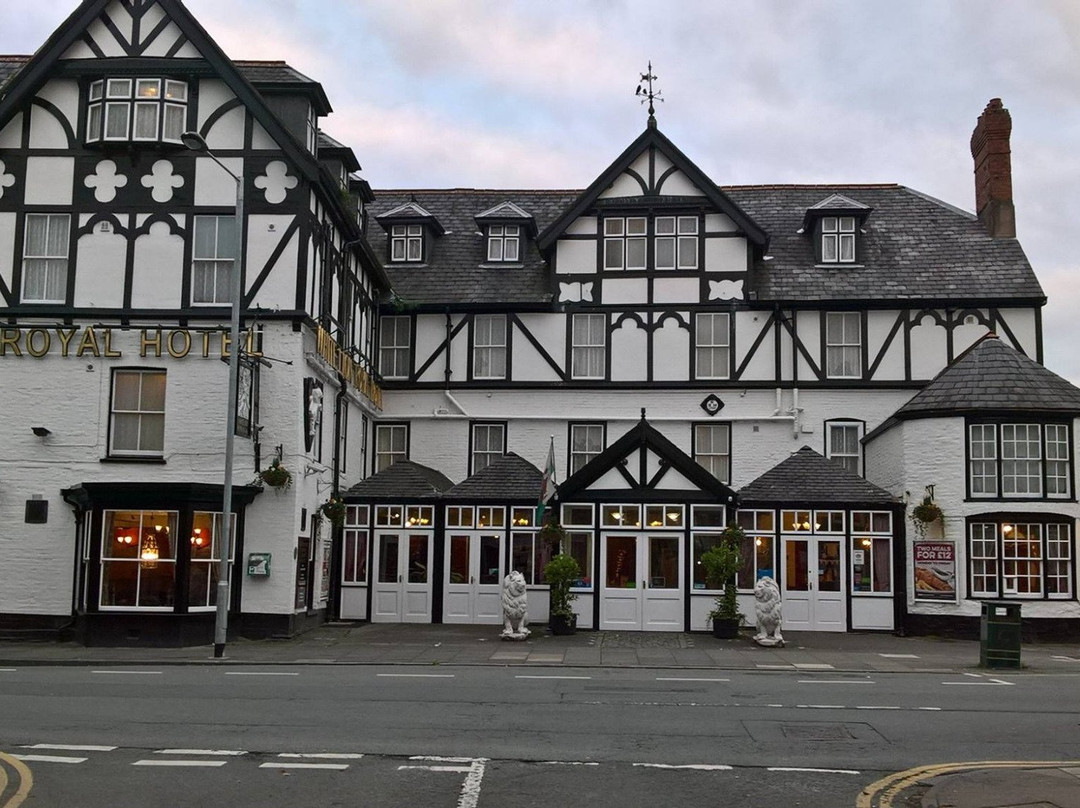 Llandderfel旅游攻略图片