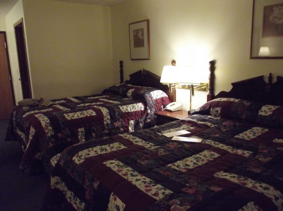 Winterset酒店住宿-Covered Bridge Inn