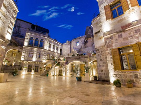 Imperial Cave Suites & Spa