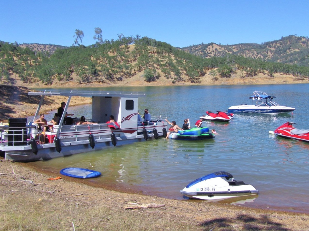Lake Berryessa Boat & Jet Ski Rentals-纳帕必去景点