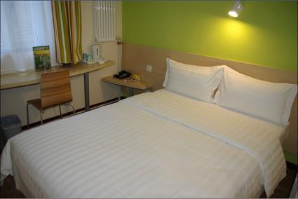 7天深圳大学店主图