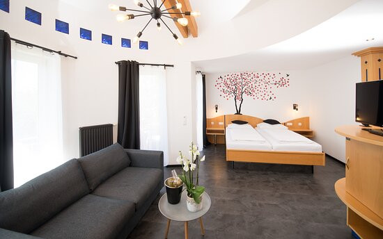 Berghotel Kristall主图