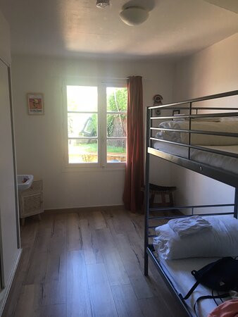 Single Fin Hotel & Lodge主图