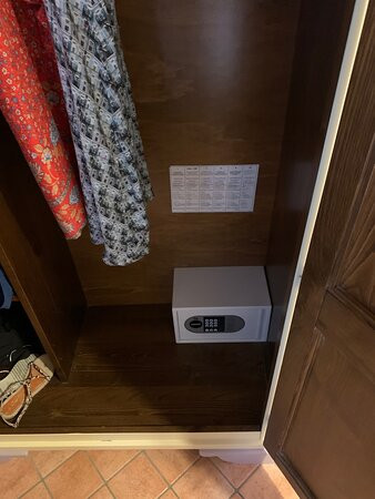 盖里别墅酒店主图