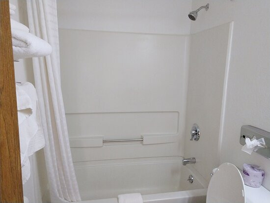 Super 8 by Wyndham Ticonderoga主图