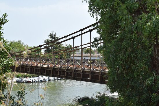 Ponte Real Ferdinando景点图片