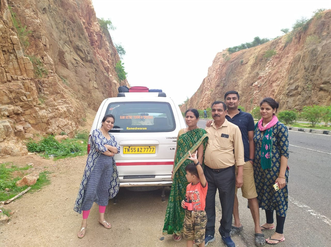 Ram Sethu Tours & Travels景点图片