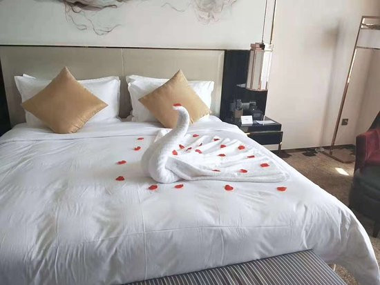 立达深航国际酒店主图