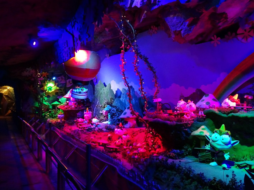 旌善郡旅游景点-Jeongseon Hwaam Cave