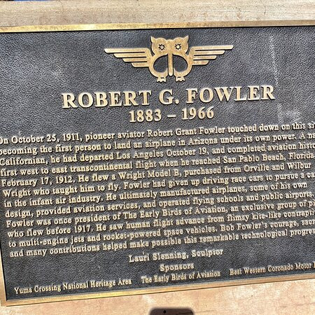 Robert G. Fowler Statue-尤马必去景点