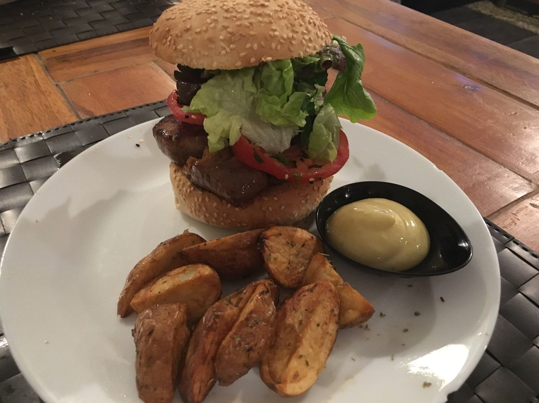 El Cuchillo餐馆和美食-Bistro Bar Yemaya