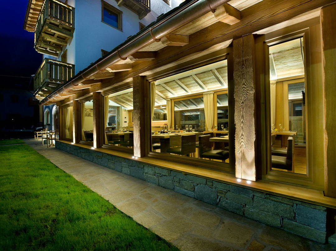 Valdidentro餐馆和美食-Alpen Hotel Ristorante