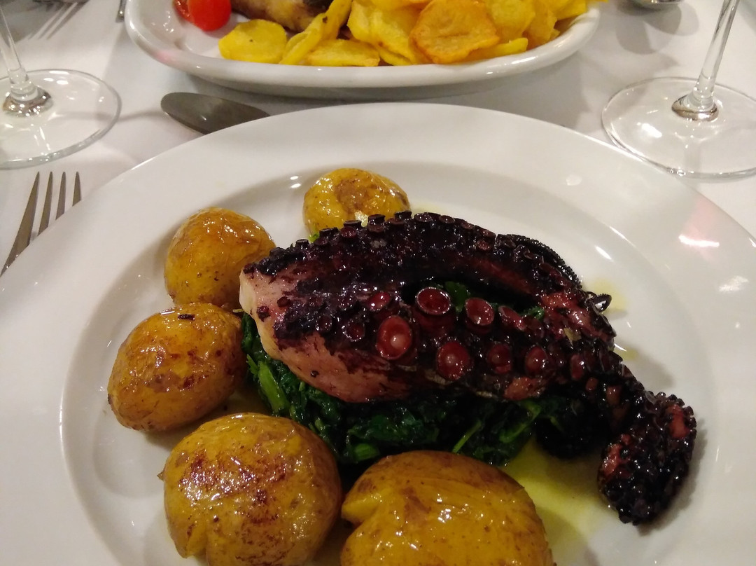 Valdosende餐馆和美食-Adelaide Restaurante