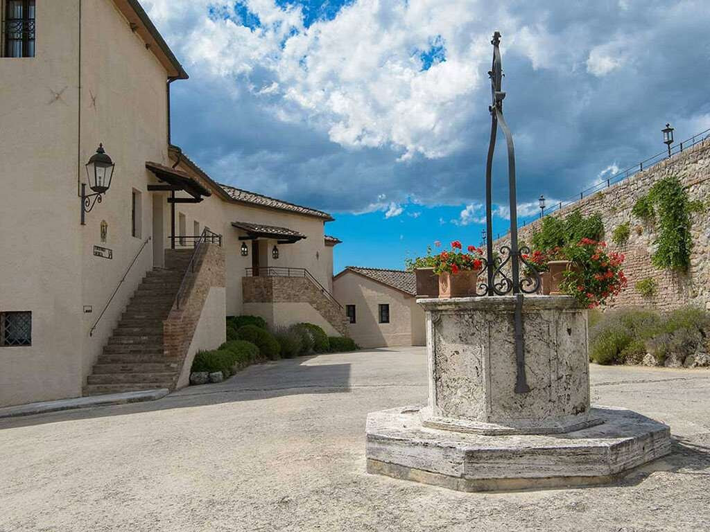 Ville di Corsano酒店住宿-博尔戈拉巴尼那雅酒店