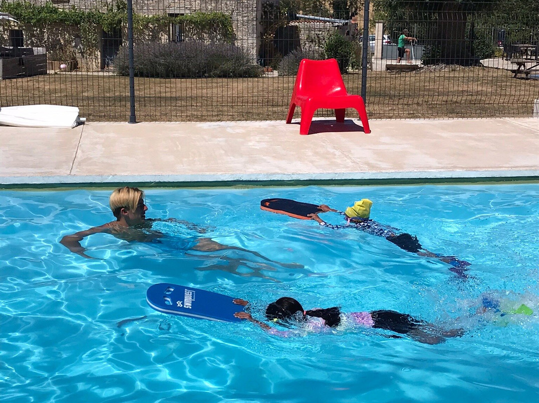 Saint-Mande-sur-Bredoire旅游攻略图片