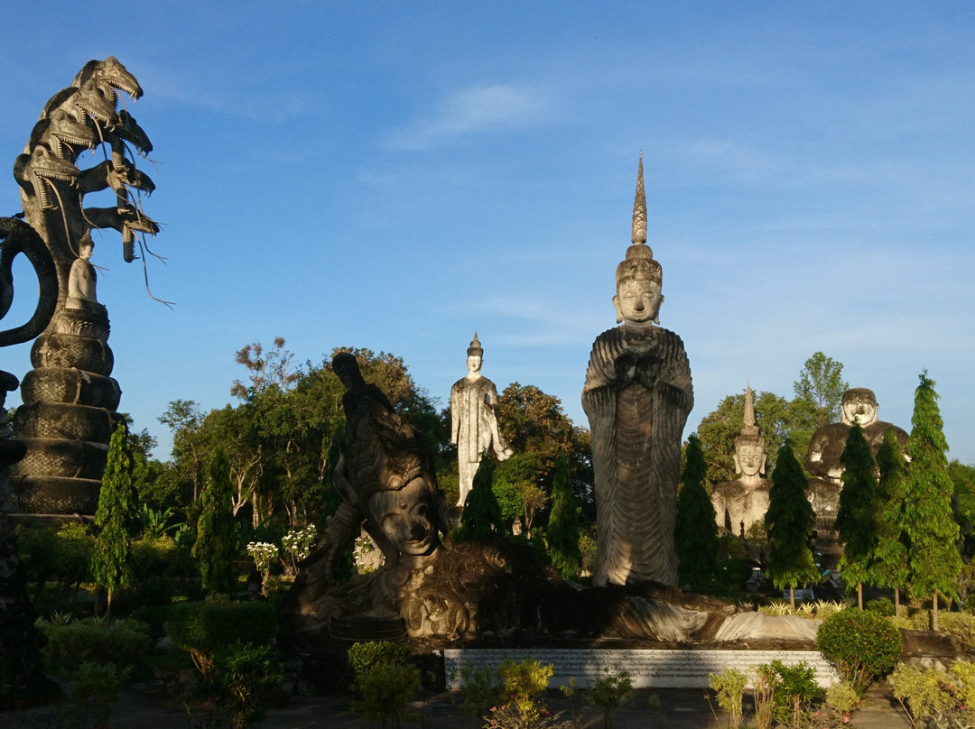 Sala Kaew Ku (Wat Khaek)景点图片