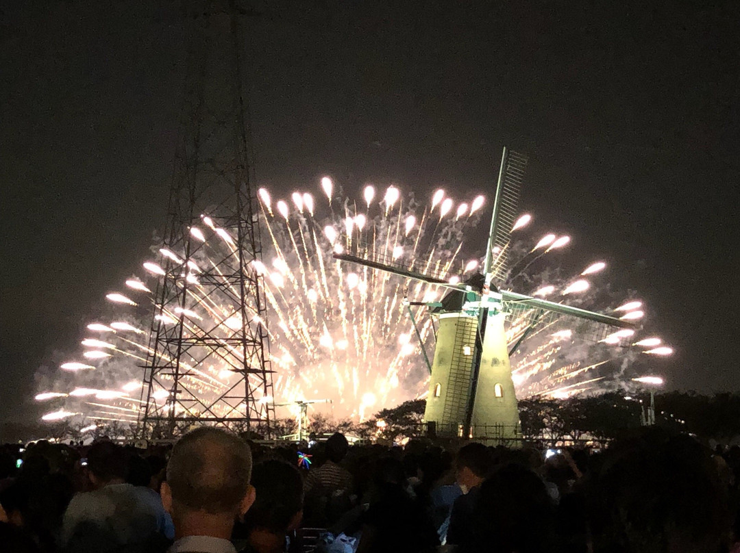 Sakura City Fireworks景点图片