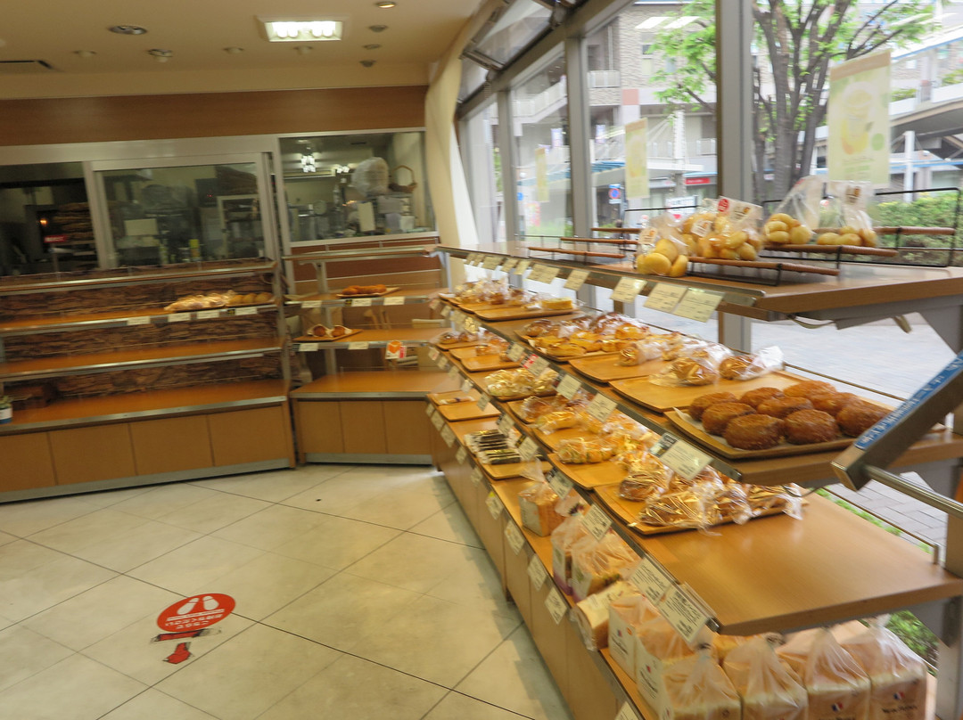 ヴィ ド フランス 王寺店