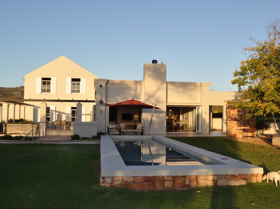 Botrivier酒店住宿-South Hill Elgin, self catering Accommodation & Guest House Villa, Western Cape