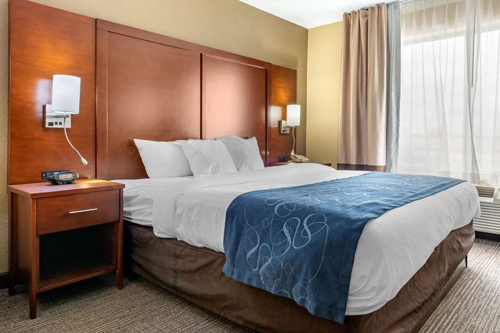 Comfort Suites Findlay主图