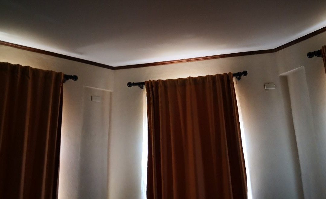 Tsunami Hostel主图