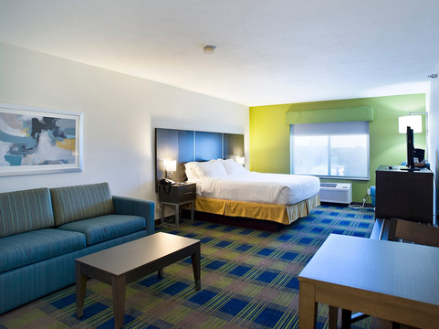 智选假日套房酒店朱红主图