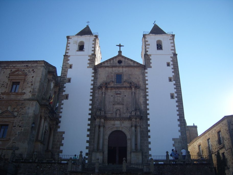 Plaza de San Jorge景点图片