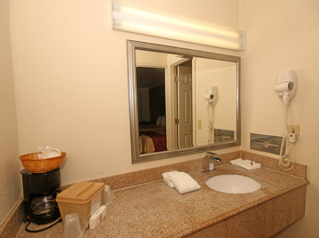 Red Roof Inn Santee主图