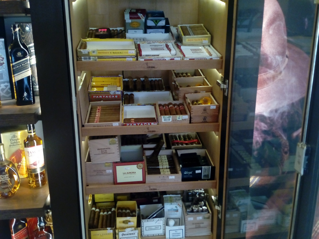 Cigar Bar景点图片