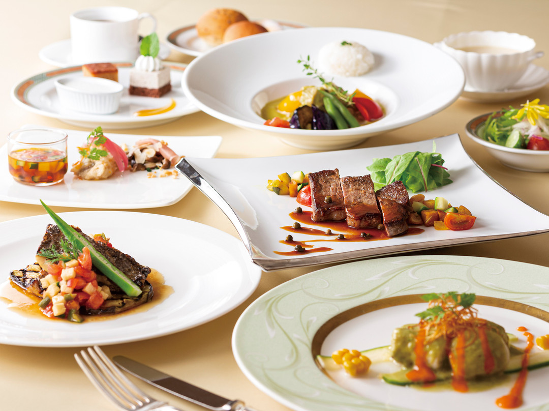 Okura Akademia Park Hotel主图