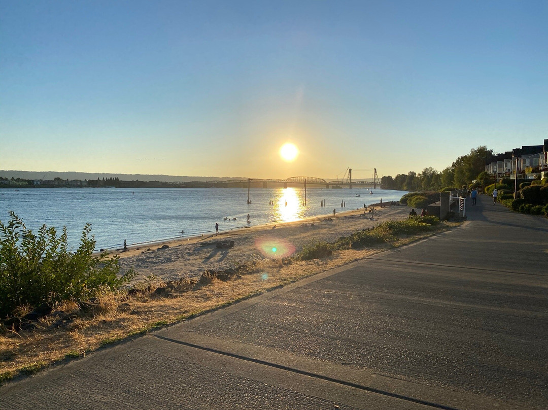 Waterfront Renaissance Trail-温哥华必去景点