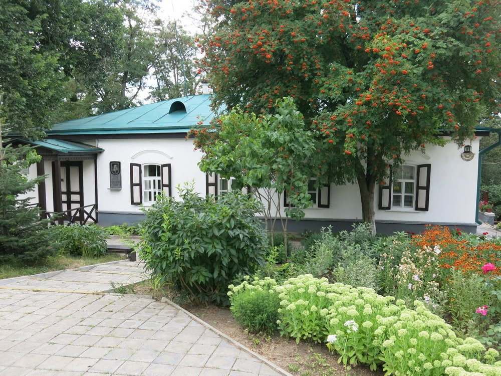 Panas Myrniy Museum-Poltava必去景点