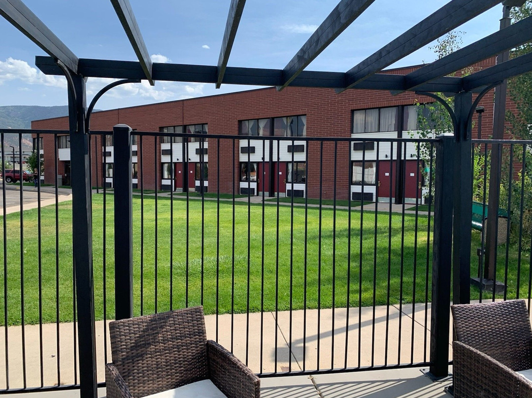 Ramada by Wyndham Cedar City主图