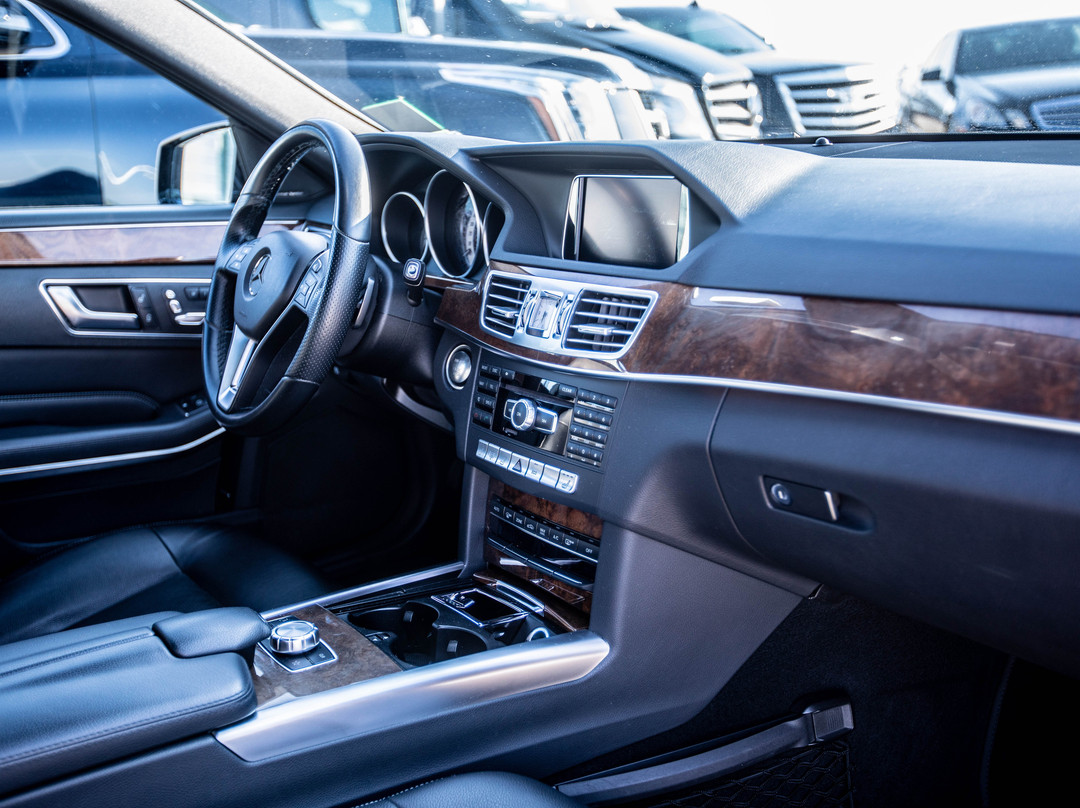 Klassic Limousine, Inc景点图片