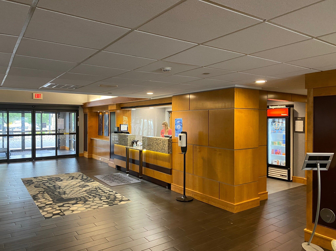 Hampton Inn Hagerstown-I-81主图