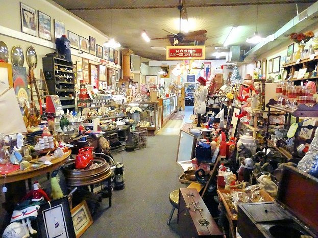 Robert's Antiques-汉普顿必去景点