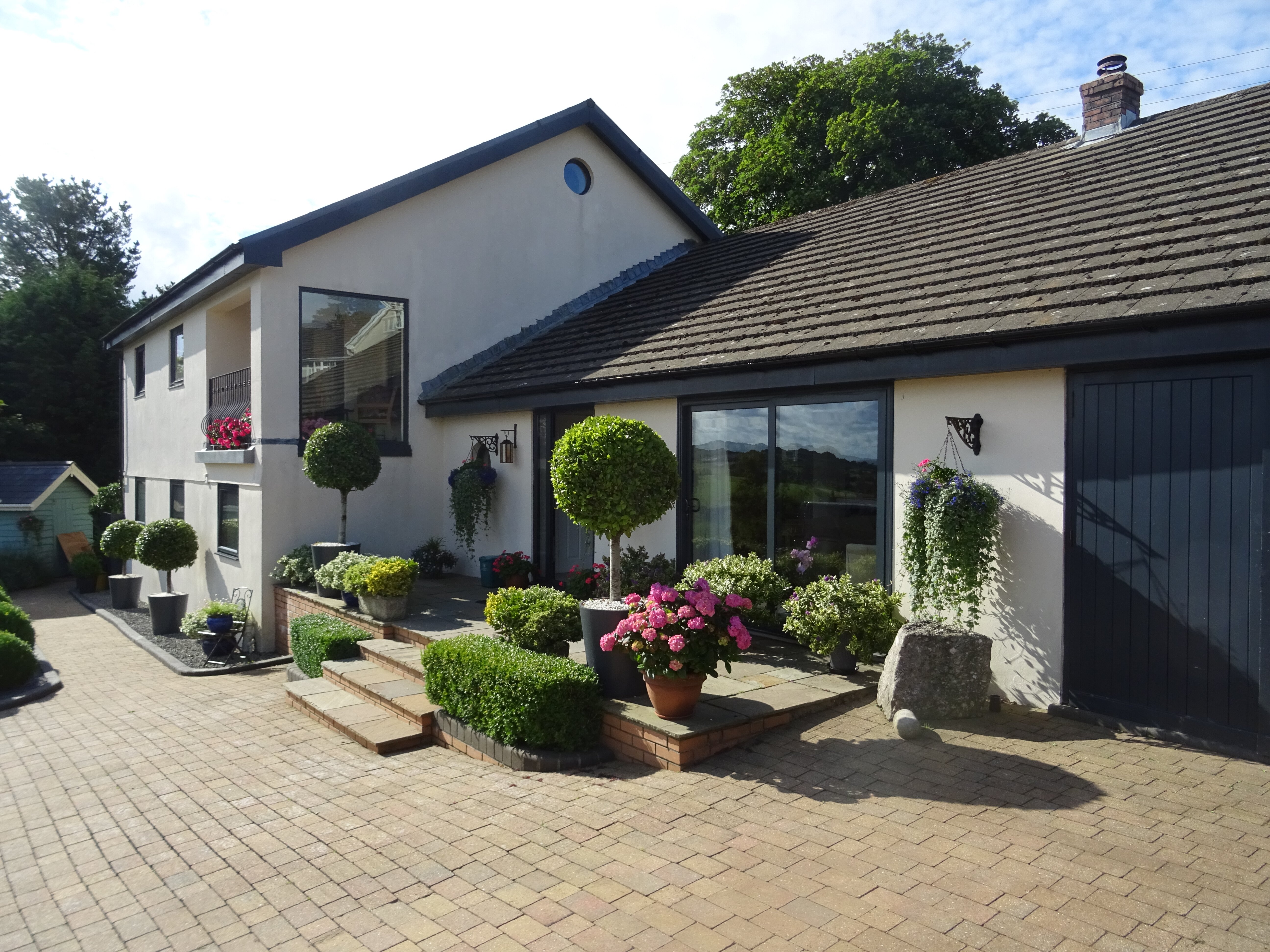 Tallizmand Guest House-官方