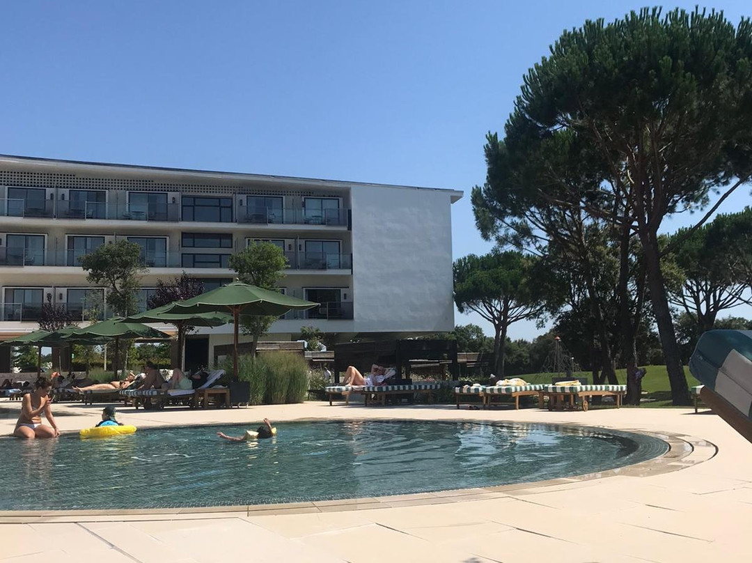 加泰罗尼亚梅里亚高尔夫酒店主图